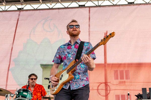 Black Flamingos Sighted at HopSauce 
buff.ly/2Kw54v6