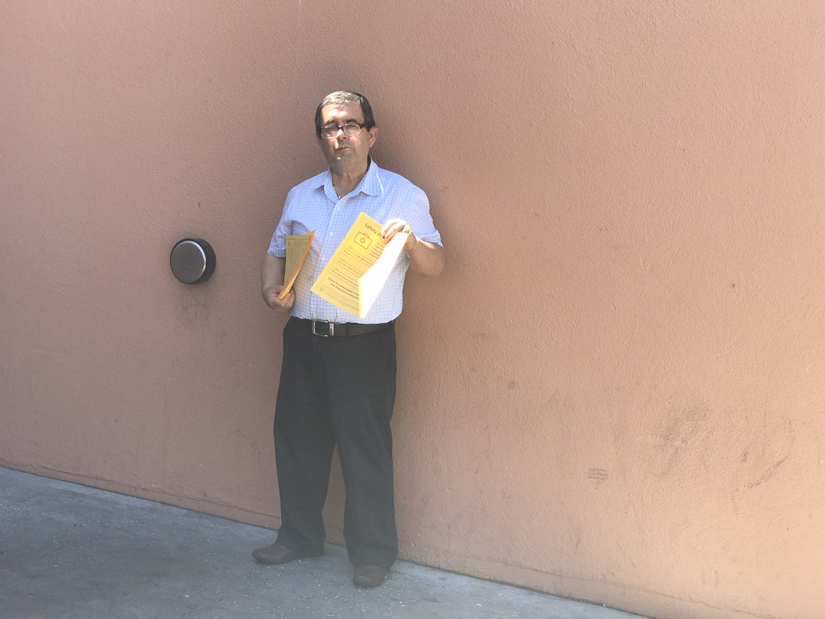 Culinary226's tweet photo. In 2015, workers at #BoulderStation, owned and operated by @StationCasinos, experienced a 6๏ธโฃ9๏ธโฃ% higher rate of more severe injuries & illnesses than the national rate for all private industry workers.
๐จSafety at work matters! https://t.co/P72JVx1y2p
