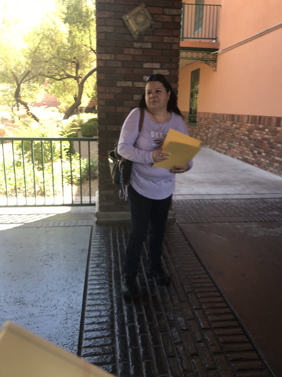 Culinary226's tweet photo. In 2015, workers at #BoulderStation, owned and operated by @StationCasinos, experienced a 6๏ธโฃ9๏ธโฃ% higher rate of more severe injuries & illnesses than the national rate for all private industry workers.
๐จSafety at work matters! https://t.co/P72JVx1y2p