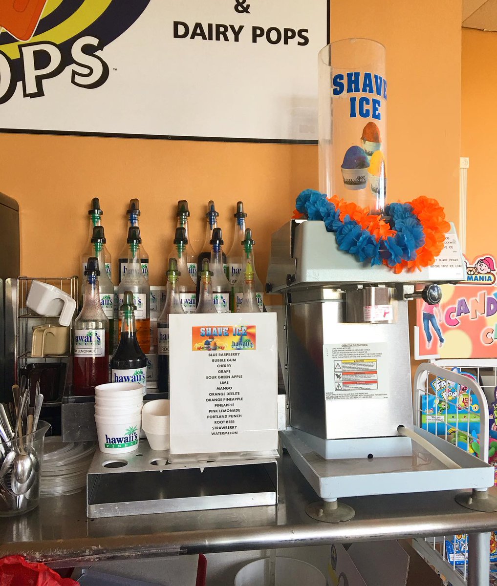 We got shaved ice to keep you cool as these Portland days get hotter! <a href="/FuturePopsPDX/">Future Pops</a> #futurepops