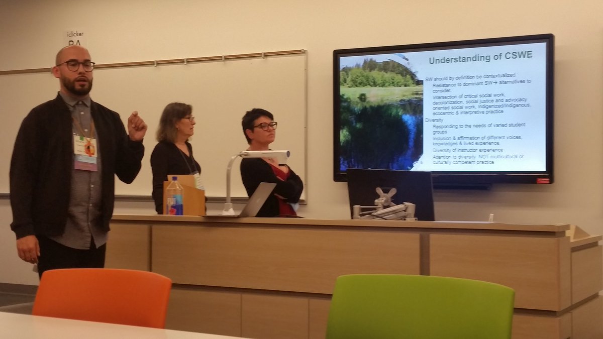 #TBT Interesting presentation <a href="/caswe_acfts/">CASWE-ACFTS</a> #congressh @ideas_idees Tuesday by #MarinaMorgenshtern <a href="/TrentUniversity/">Trent University</a> #JeanetteSchmid <a href="/uvic/">UniversityOfVictoria</a> &amp; <a href="/ShaneNYoung/">Dr. Shane N. Young</a> <a href="/RyeSocialWork/">Ryerson Social Work</a> about contextual #SocialWork #FCSInAction