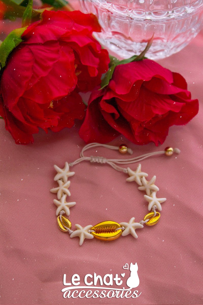 lechataccessori's tweet photo. Unique bracelet with metallic shells and howlite starfish beads ππ
Make it yours : https://t.co/gTqlUIKjRJ
#lechataccessories #handmadejewelry #etsyjewelry #starfishbracelet #starfishjewelry #cowrieshelljewelry #shellbracelet #tropicaljewelry #bohobracelet #summerbracelet https://t.co/a9M44ubMhW