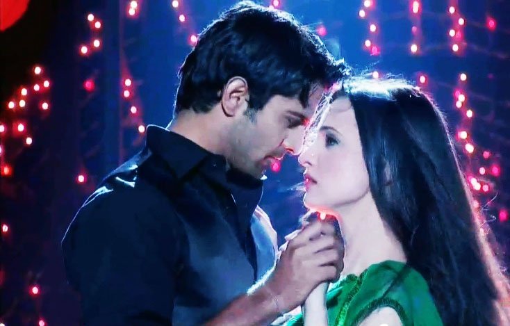 thealys4ever's tweet photo. Thank you so much #SanayaIrani &amp; @BarunSobtiSays for the best TV Show, you're the best Jodi of all time.I hope u can make a new Show. Congratulation😘 #Sarun
#Happy8thAnniversaryIPKKND #IPKKNDrewind #8yearsofipkknd #SarunHamesha #KhushiKumariGuptaSinghRaizada #ArnavSinghRaizada https://t.co/b1SlmkwgMF