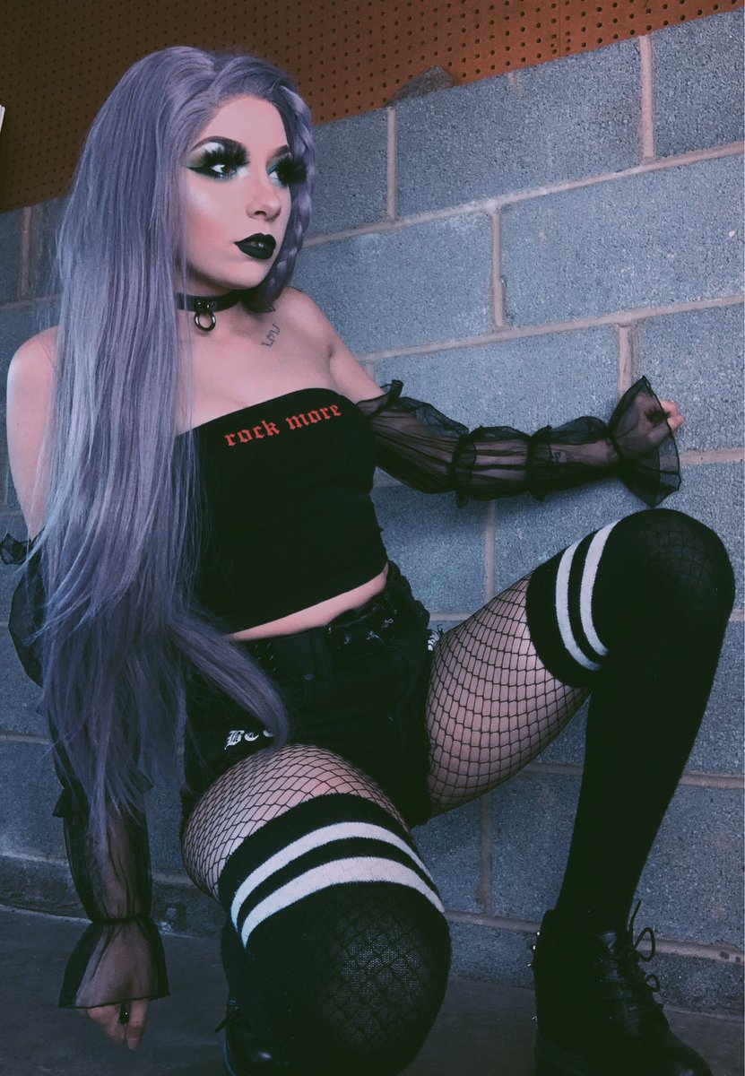 blazeith's tweet image. what?