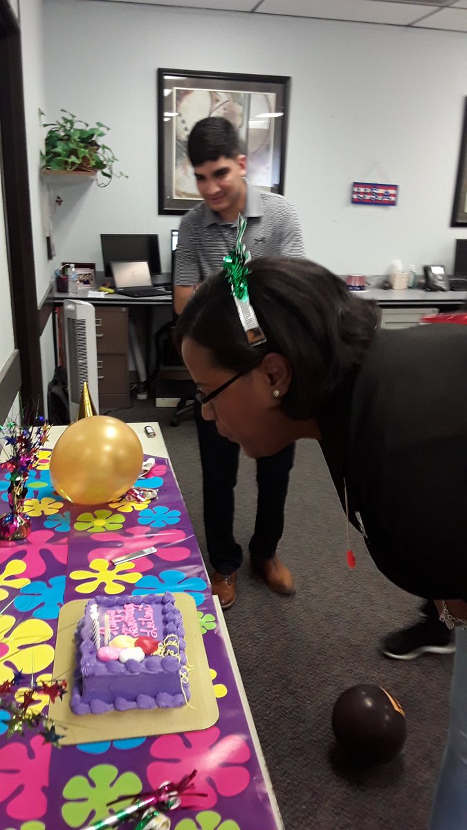 HrSatx's tweet photo. Wishing Leilani a very Happy Birthday! Thank you for rocking the night and all your hard work, we hope you have a wonderful weekend!! @RedRiverUPSers #UPSshoutout help us Celebrate!! #WeAreUPS #HappyBirthday #PartyTime https://t.co/wpD7s7rbXC
