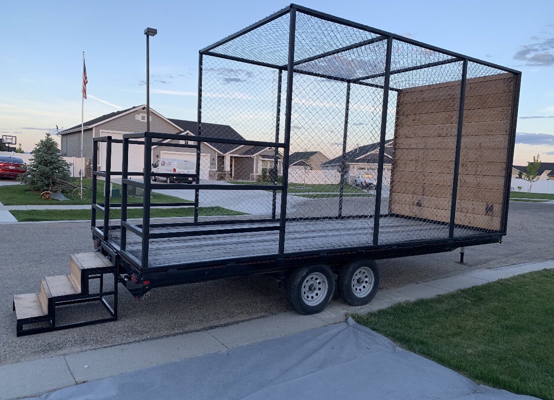 section37axerm's tweet image. Our mobile axe throwing trailer is complete! 
🌲 #axethrowing #section37 #axethrowingboise #section37boise #idaho #axe