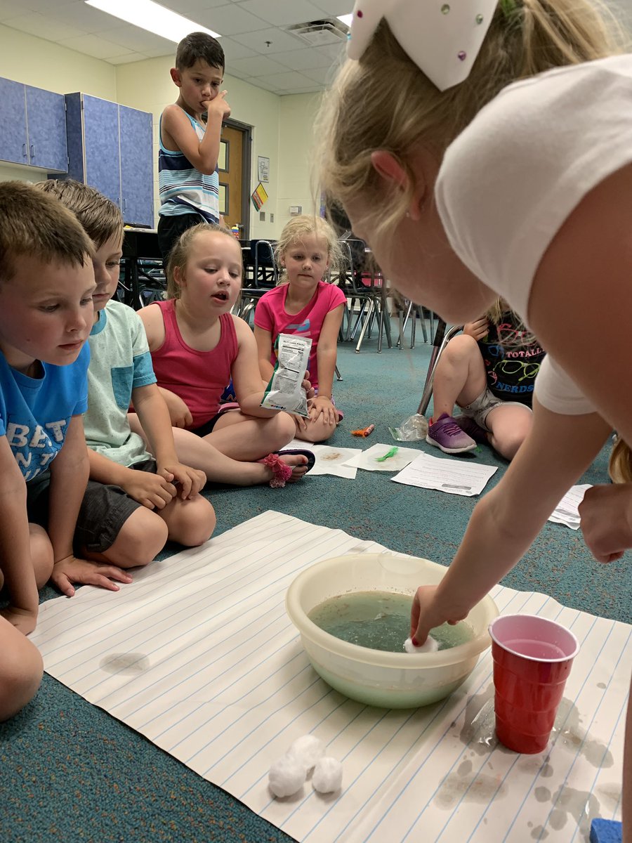 Today we explored how ocean pollution, such as oil, affects ocean animals! #GVSOAR2019