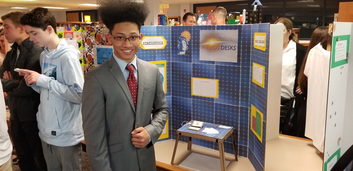 CoginchaugDECA's tweet photo. 7th annual Coginchaug Business Presentation Night. Students in the Intro to Business classes presented their Entrepreneurship Innovation Plans in a packed Library https://t.co/2a74LuKqFU