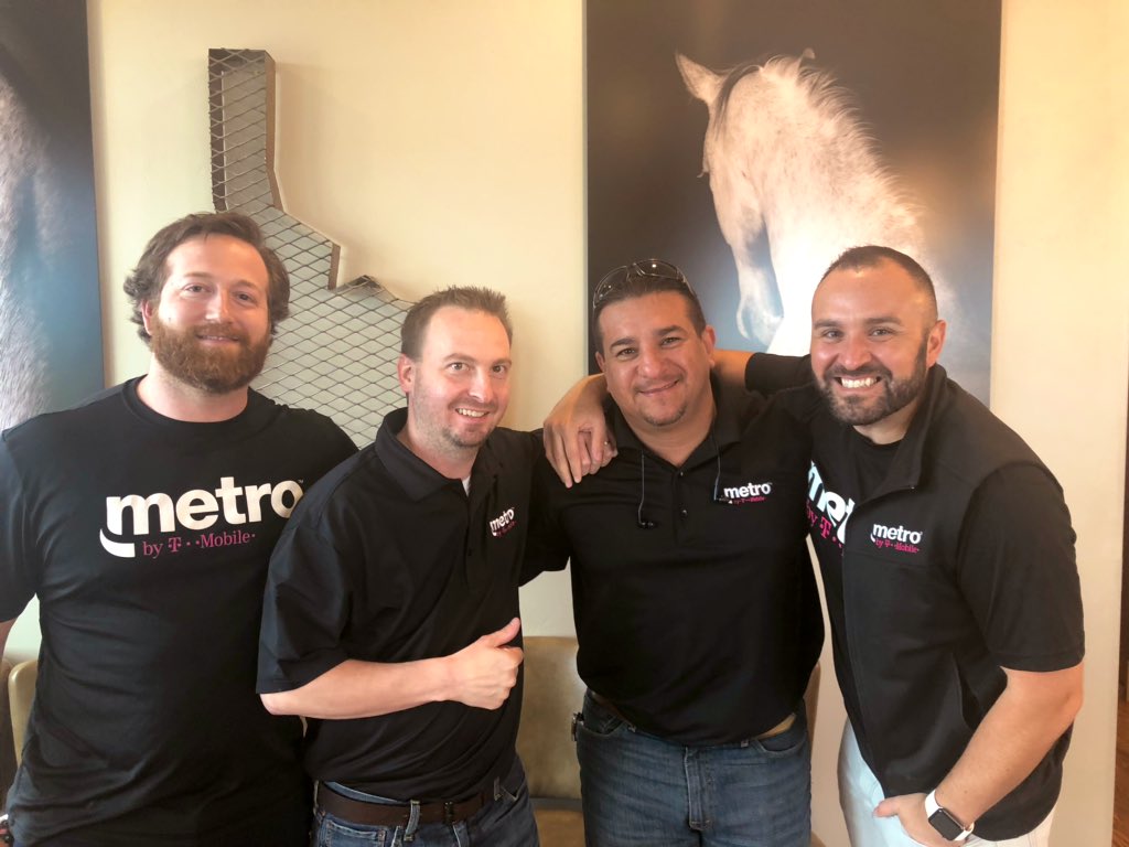 Great meeting with the Boise sales team, while conducting my first BOI market visit. #MetroByTMobile #LIVEPURPLE #betheenvy #pnwteam @SanyoAdam <a href="/TracyLangeMetro/">Tracy Lange</a> <a href="/SteveSeayMetro/">Steve Seay</a>