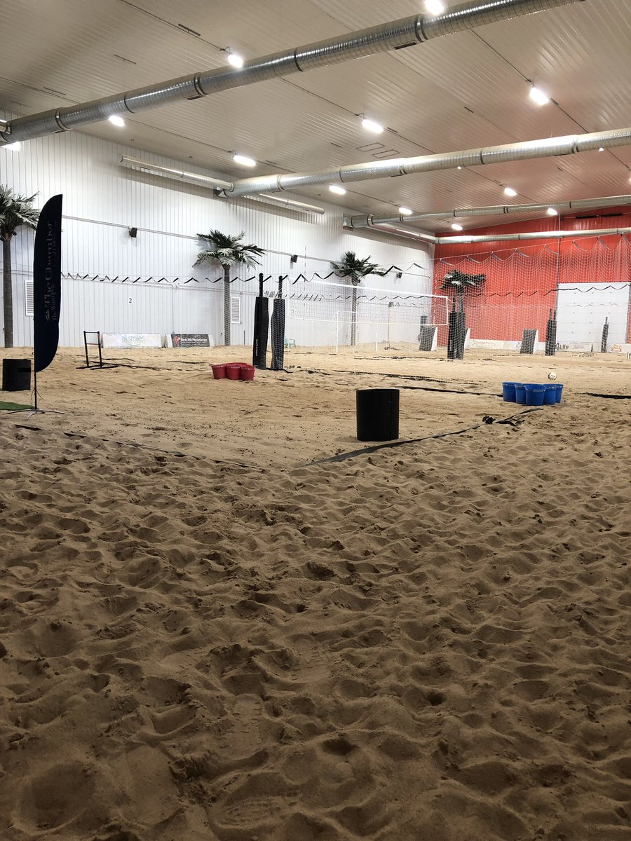 We’ve got all the elements for a perfect day at the beach! Thanks to <a href="/TheBeachWPG/">The Beach Volleyball Centre</a> for hosting us for today’s #WPGSmallBiz Forum!