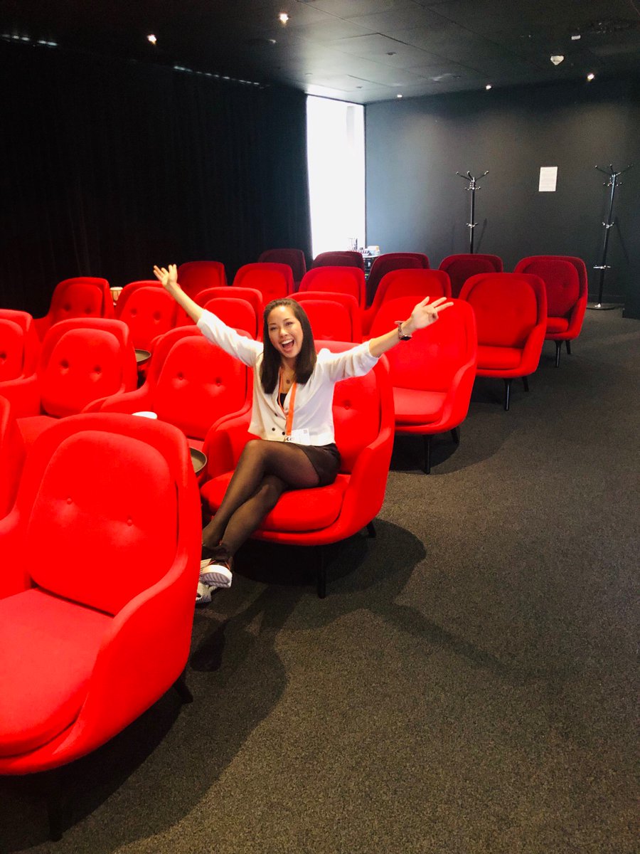 Natasha93lee's tweet photo. #wowmoment or wowmoments shall I say! Thank you @FinalsiteUK and @GoogleUK Academy for putting on an inspiring and informative Digital Marketing Workshop. What an outstanding day! https://t.co/YlmCTyPwM2