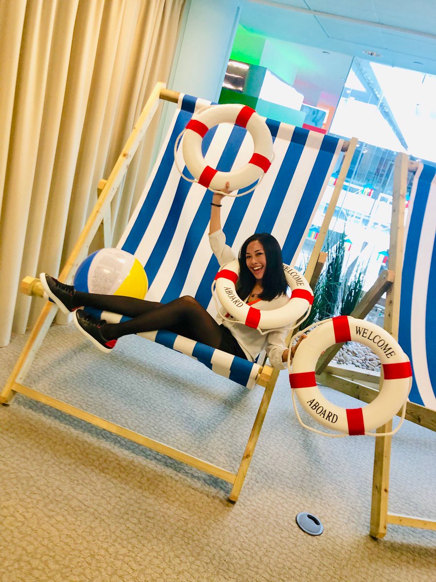 Natasha93lee's tweet photo. #wowmoment or wowmoments shall I say! Thank you @FinalsiteUK and @GoogleUK Academy for putting on an inspiring and informative Digital Marketing Workshop. What an outstanding day! https://t.co/YlmCTyPwM2