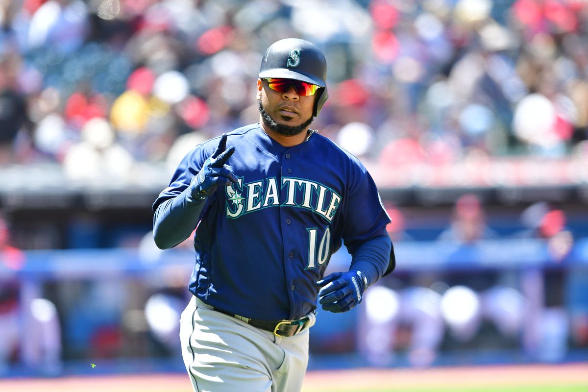 thetripleplay18's tweet photo. Since 2010 #Mariners slugger Edwin Encarnacion has the most RBI of any MLB player with 911 - 
Miggy Cabrera and Albert Pujols are the only other two players over 900 RBI in that timeframe. https://t.co/0ZnILmJ6eR