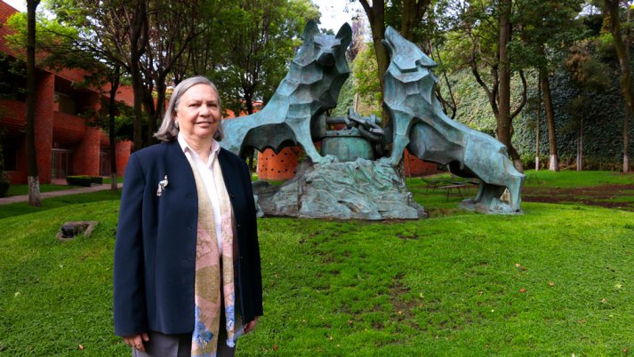 IBERO_mx's tweet photo. #NoTeLoPierdas Educar, investigar, transformar, la apuesta de la nueva Vicerrectora Académica de la IBERO, Sylvia Schmelkes. Encuentra la nota completa aquí→https://t.co/WZNCBlrBjR https://t.co/c2CFLYeYrA