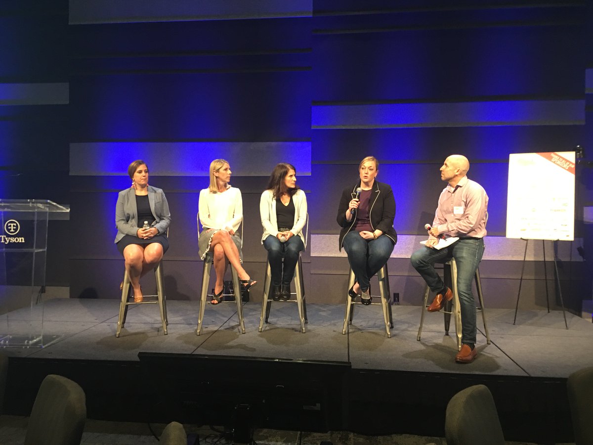 BrandInnovators's tweet photo. With #ecommerce evolving &amp; dominating at a rapid pace, how do brands adapt? Experts weigh in 🤔 @bhil @gen_video @TeamELEVATEcbd #Merisant @CindyLBlum @GenaMazzeo @TysonFoods #Reynolds #BISummit https://t.co/5A9es6JjWT