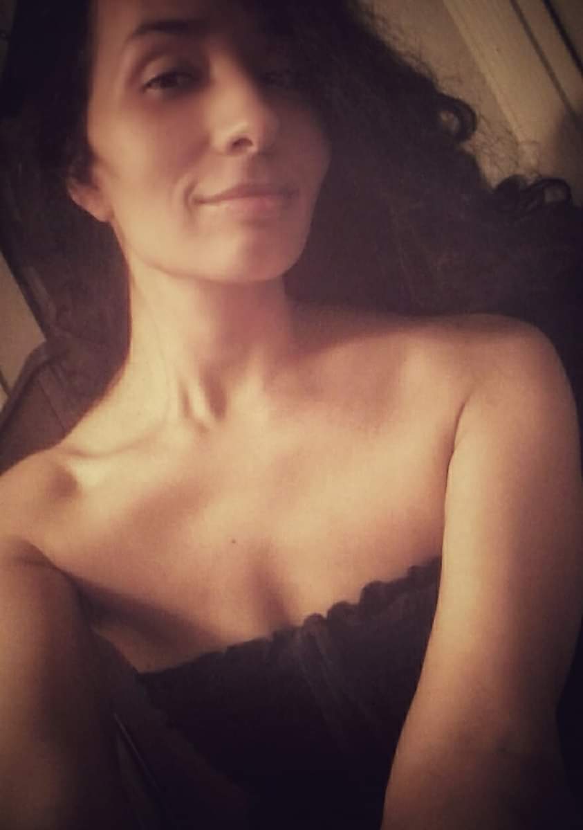 BrownEyesBliss's tweet image. I'm happy, and I'm in a fabulous mood😏
Today has been a good day💜