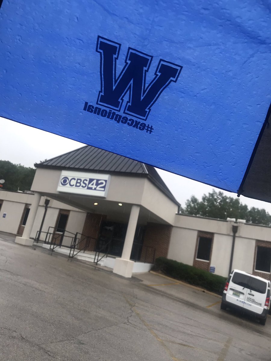 gannweather's tweet photo. Reppin’ my #winterboro umbrella today @GraysonLawrence 🥰 #exceptional https://t.co/BO21uqZQZi