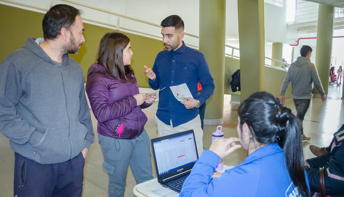 ULPSanLuis's tweet photo. Los finalistas de #MegaProgramadores esperan ansiosos los resultados →https://t.co/Ade040kmbn #SanLuis3punto0 #inclusión @MCyTSanLuis @aliciabanuelos @SanLuisGob1 @agenciasanluis @alberto_rsaa https://t.co/ACbEJ9UOU9