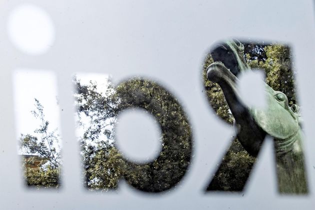zazoomblog's tweet image. Polveriera Rai. Polemica sulla salvinizzazione di Rai 1. Salini si smarca - #Polveriera #Polemica #sulla zazoom.it/2019-06-06/pol…