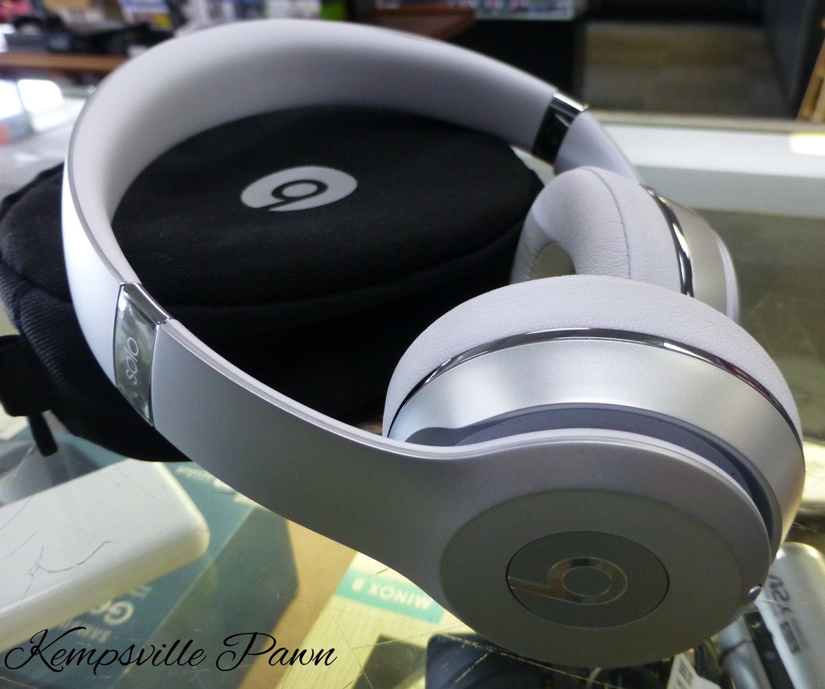 KempsvillePawn's tweet photo. Some Studies Suggest Music Improves Quality of Life.  We Suggest Listening to it With These Beats Wireless Headphones to Improve the Quality of Music! #KempsvillePawn #PawnShopFinds #DailyDeals #BeatsHeadphones #BeatsByDre #WirelessHeadphones #Music #Electronics #WhyPayRetail https://t.co/tNc3LqsDrW