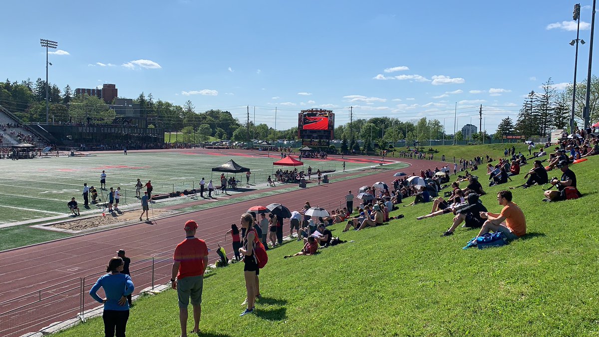 Waiting in anticipation for Jack Lehto’s 1500m qualifying OFSAA run  @AssumptionRm103