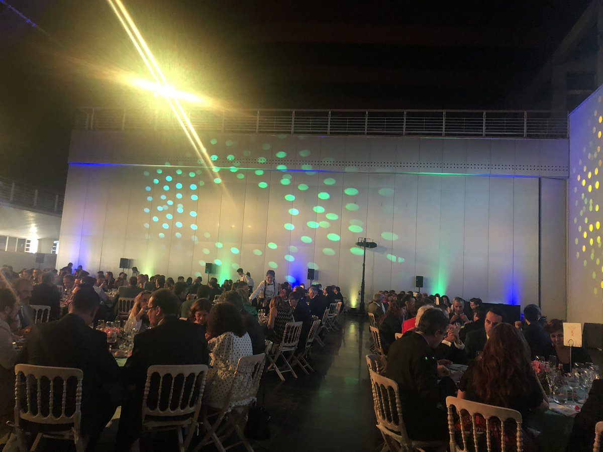 diegogarciacab's tweet photo. La XVII Noche de las Telecomunicaciones de Andalucía Occidental y Ceuta, organizada por @coitaoc con más de 400 asistentes del sector #TIC andaluz #NTSISEV19 Y la presencia también del @industrialesand con @davidcruzguzman y @AurelioAzana https://t.co/s6bvDnjPAI
