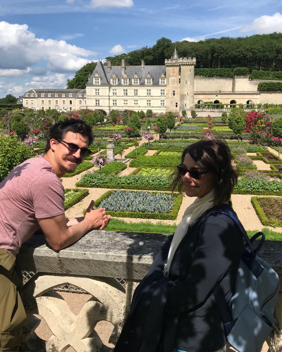profdefrance's tweet photo. Today, we are in the Loire Valley. We visited the castle of Villandry with its beautiful gardens, &amp; Clos Lucé, where Leonardo da Vinci created many of his inventions.   @WKHSWolves
@TWHS_Cardinals
@wcsdistrict
@QuoiDeNeuf_Mme
@madame_hill
@Laird9Laird
#allezwotown
#itsworthit https://t.co/Is9FfXWbMl