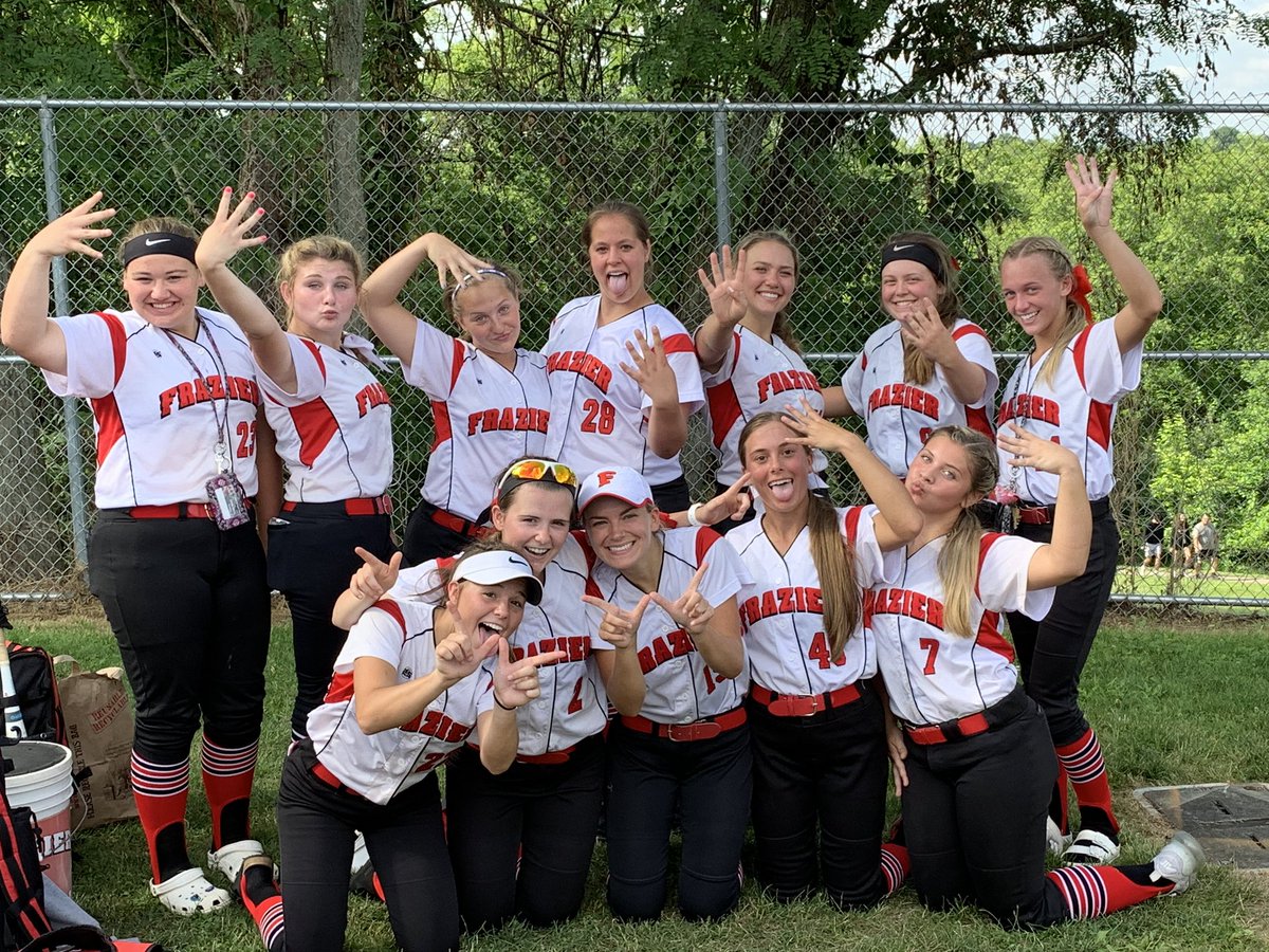 Dores_Athletics's tweet photo. Congratulations to our semi finalists again! #FrazierPride #GoDores #PIAASoftball #finalfour https://t.co/KBUPM4KjGU