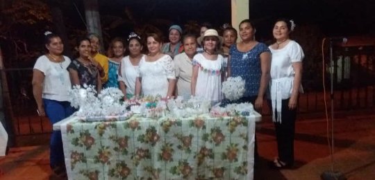 Clausura del Curso de Confección de Tembleques de <a href="/InadehOficial/">INADEH</a> que impartió en <a href="/Infoplazass/">Infoplazas</a> #LasPalmitas #MomentosInfoplazas
