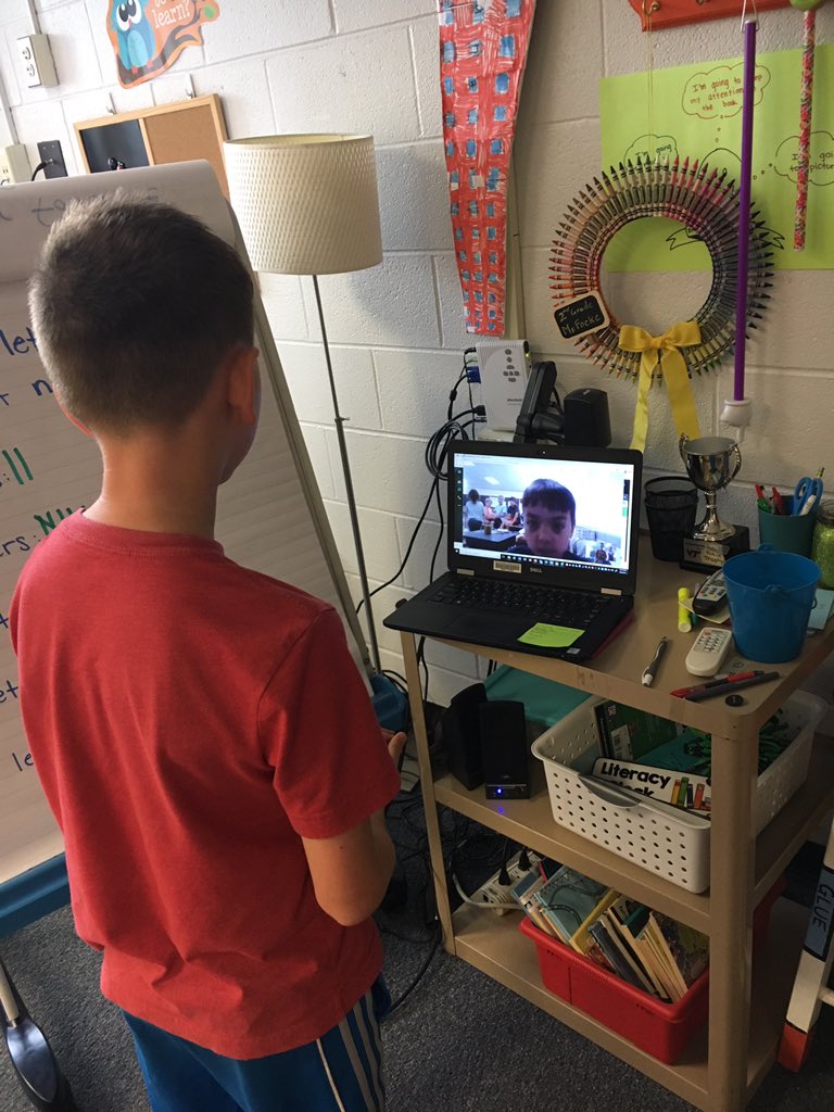 WollnyWonders's tweet photo. We had so much fun meeting our pen pals from Virginia Beach today via Google Hangout! @stavajbd @oakhilles 📫📝 https://t.co/tidHch9tgu