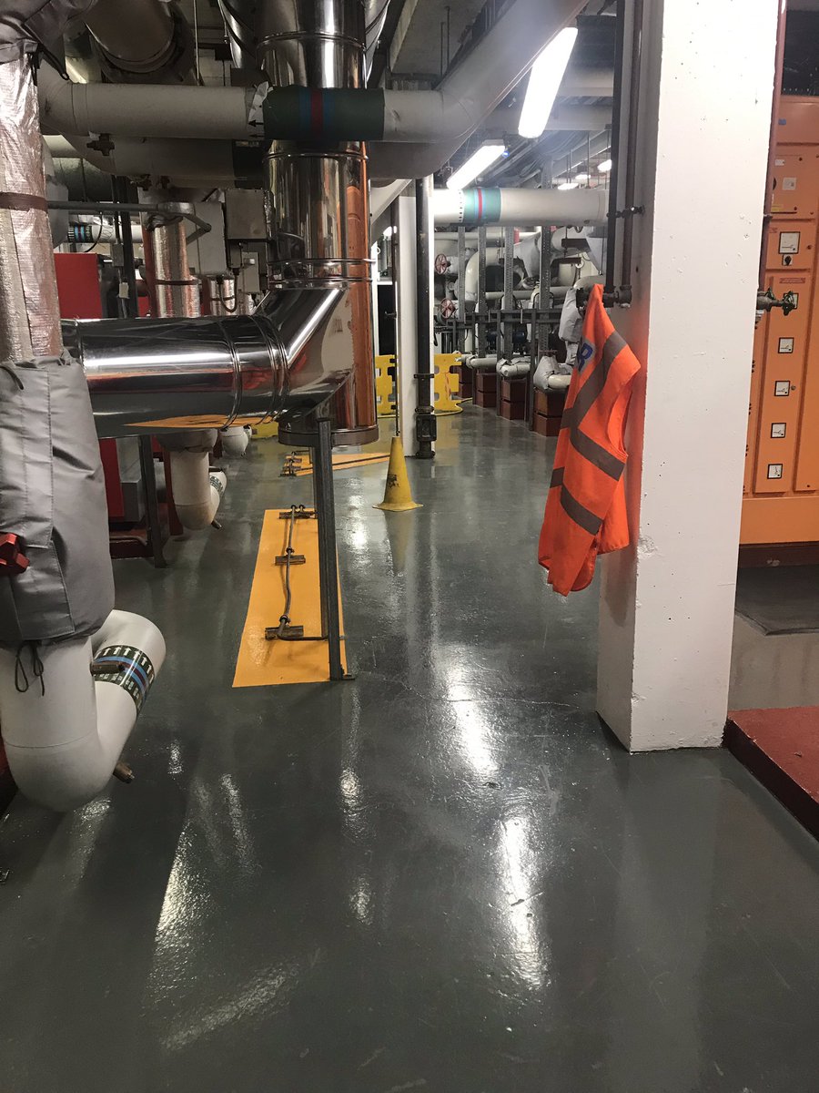 mtowell1972's tweet photo. What a transformation, TCFM cleaners have done an outstanding job  deep cleaning the plant rooms @TCfacilitiesmgt @ChsrMudge @WengrowSteve no job to big... https://t.co/IeXk7g1WMw