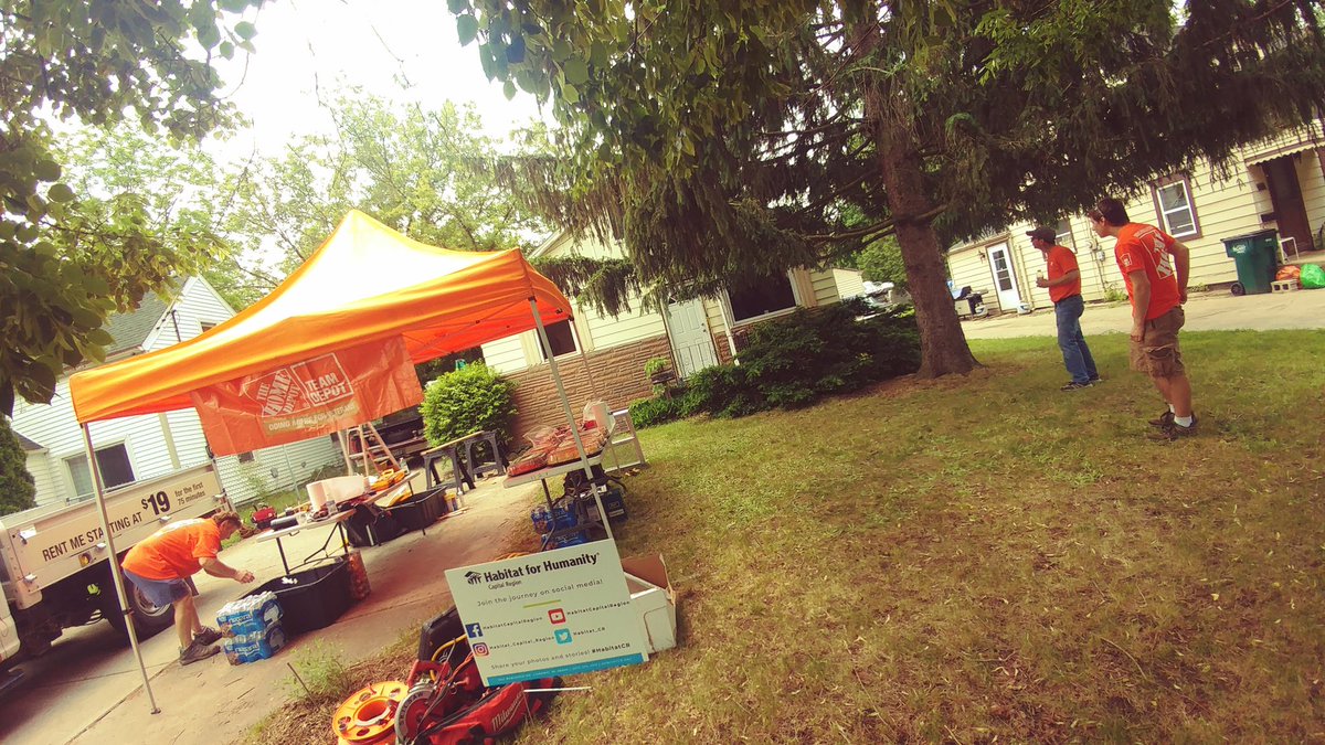 RebeccaLynn1235's tweet photo. @TeamDepot @HDJoshCarpenter @BrandonPearl260 @Sarah_Kiester @slarkins64 more photos of the day! https://t.co/1K9juzlboU