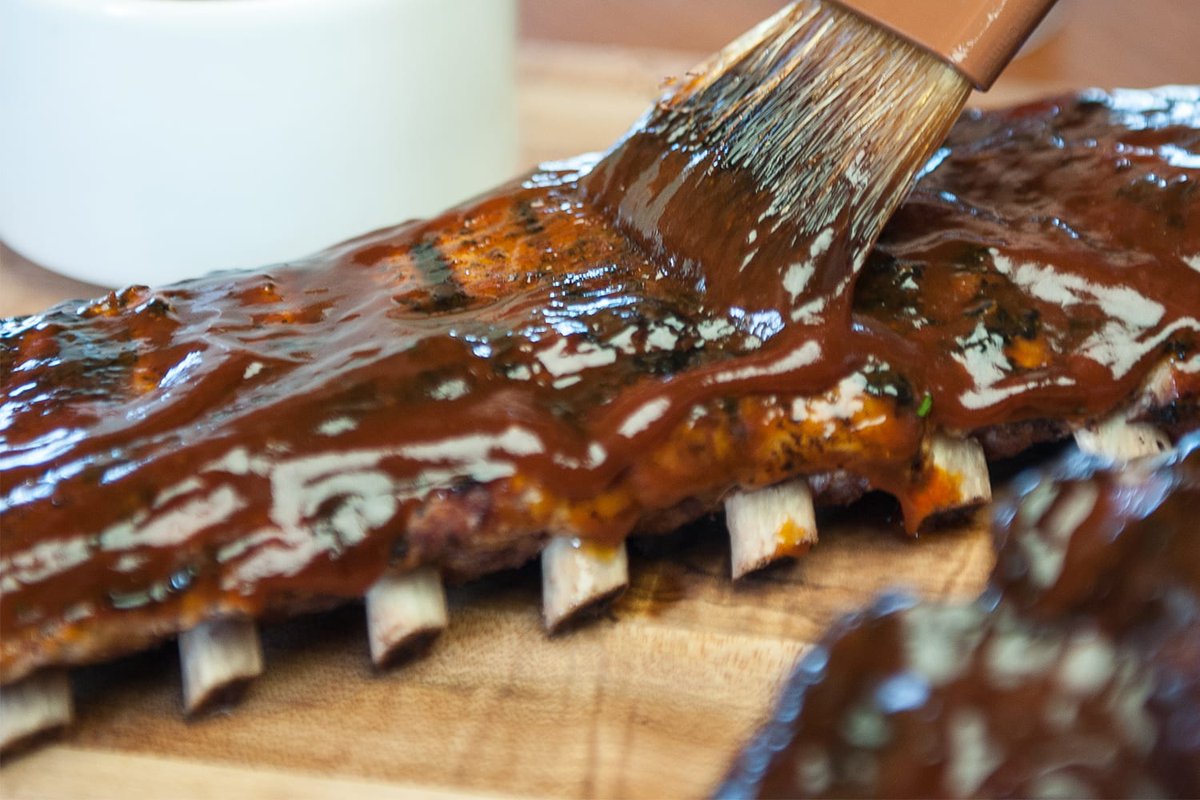 Henry's Tavern tweet media