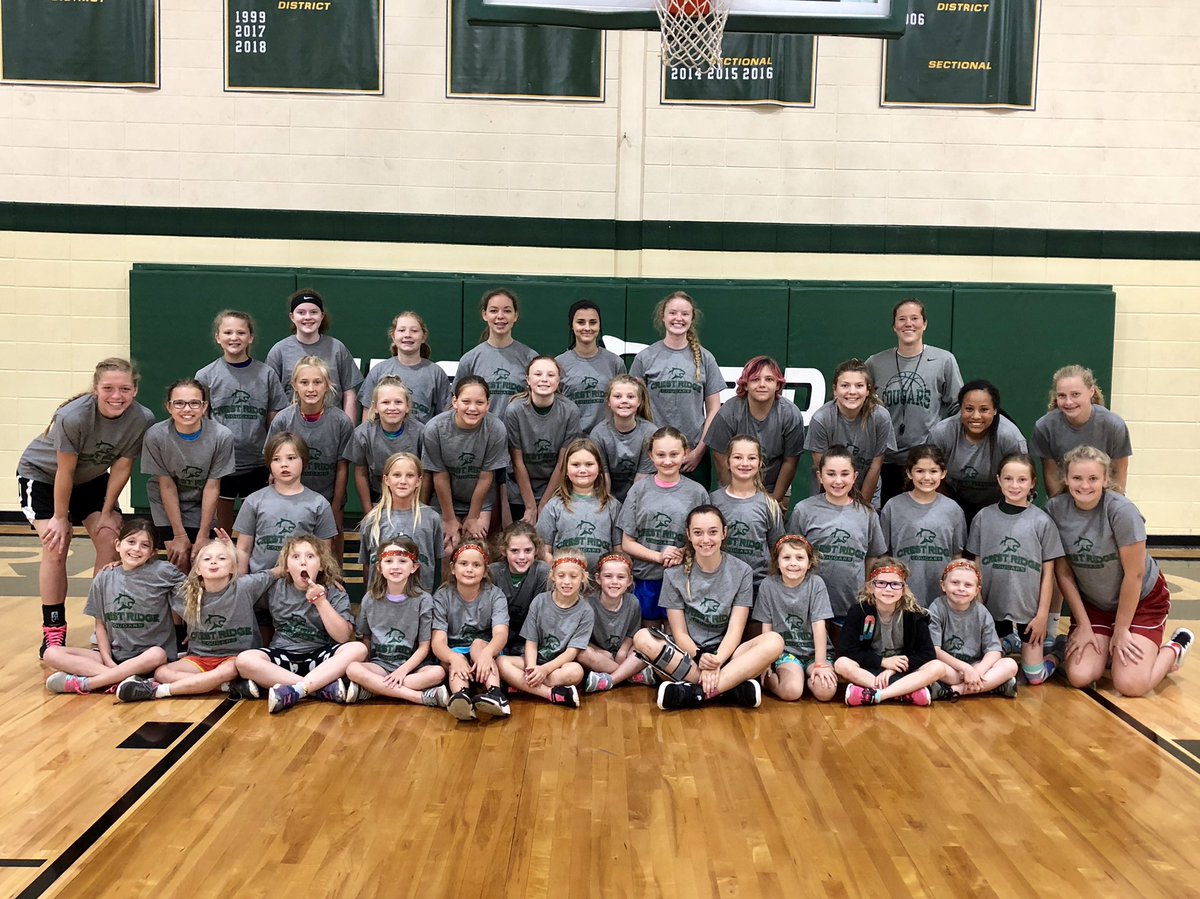 CRBBcoach's tweet photo. Thanks to all the girls for an awesome 🏀 camp at CR this week!!! Lots of energy from all grades K-12!! #getthatgrind https://t.co/psOpJuWO6k