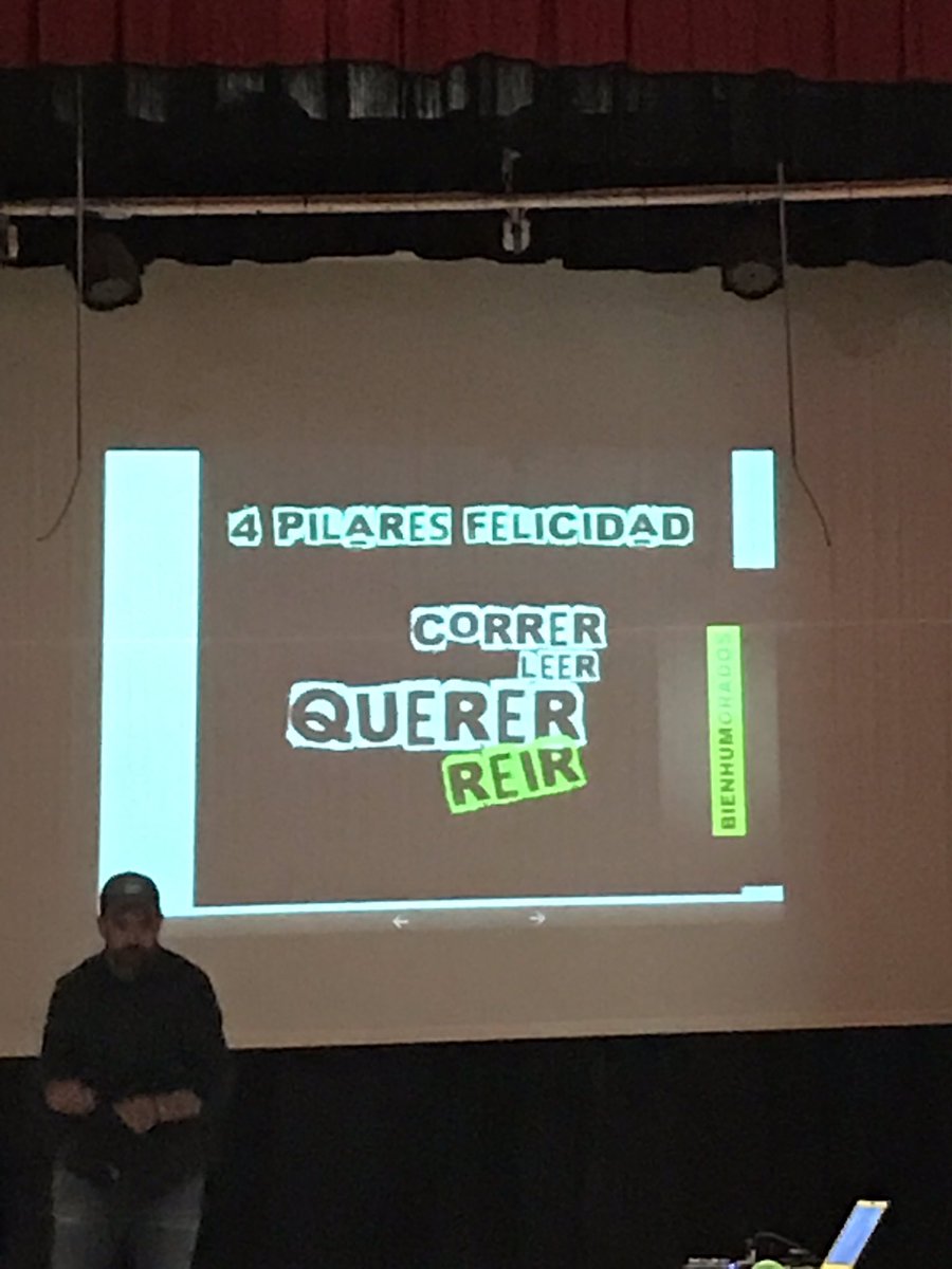 LoQsiento's tweet photo. Gran tarde de formación. Gracias Peronda. Me quedo con ‘empoderar la felicidad’ ¿cómo? Amando y llenando los momentos de buen humor. #bienhumorados #sergioayala #peronda #actitud https://t.co/fZvBXGThMu