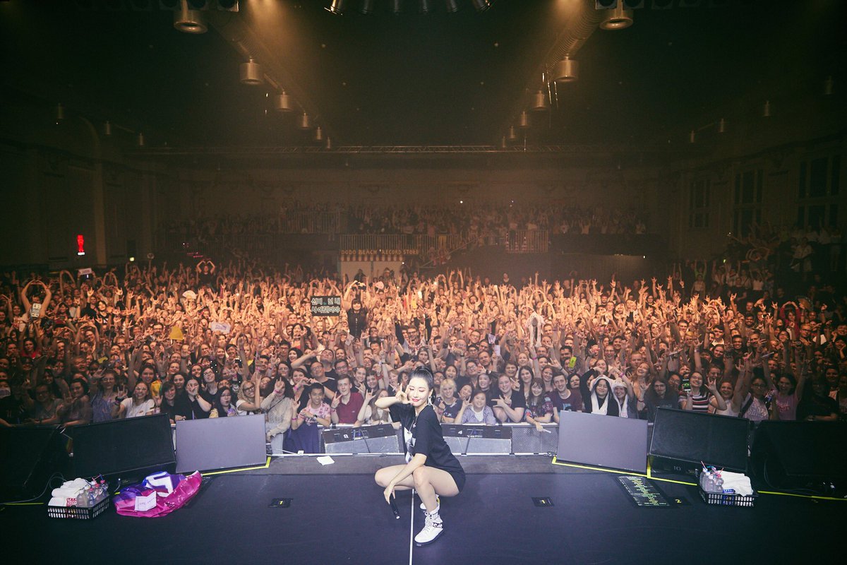 miyaohyeah's tweet photo. Yo! #Berlin
Too good to be true...🥰🥰🥰

#SUNMITHE1STWORLDTOUR
#WARNING
#WARNINGinBERLIN https://t.co/u73kymQLl0