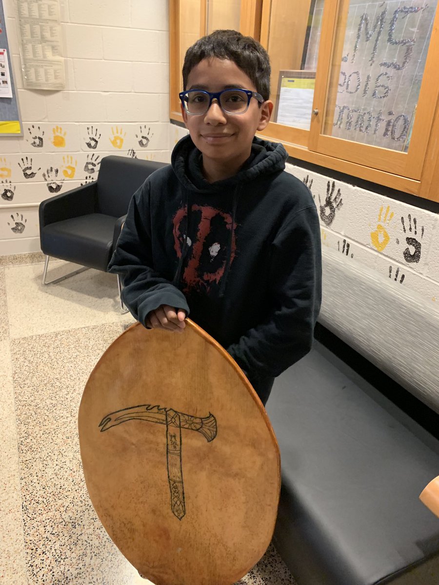 bookladyD's tweet photo. #LMSCapstone Gallery Walk Year Two: just when you thought they couldn’t surprise you any more... @DASD_LMS @JonathanG_Ross @MrDoc_LMS @mrsconlen @DASD_DrWiedlich @orth510 @Brightn2Inspire #lionnation #DASDPride https://t.co/O45rixDI1H