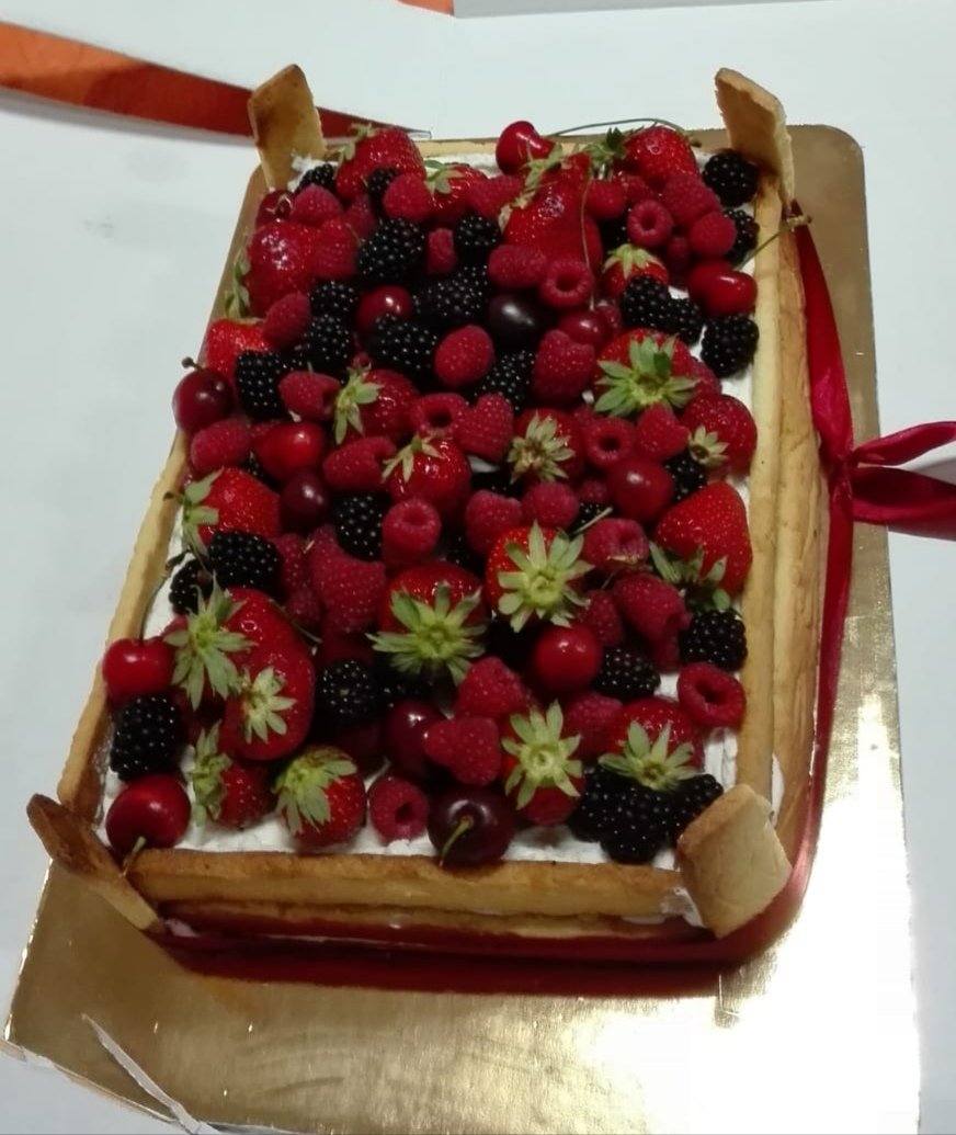 AlbyPerissi's tweet photo. Serate ai frutti di bosco. https://t.co/6V3E4Q9ziK