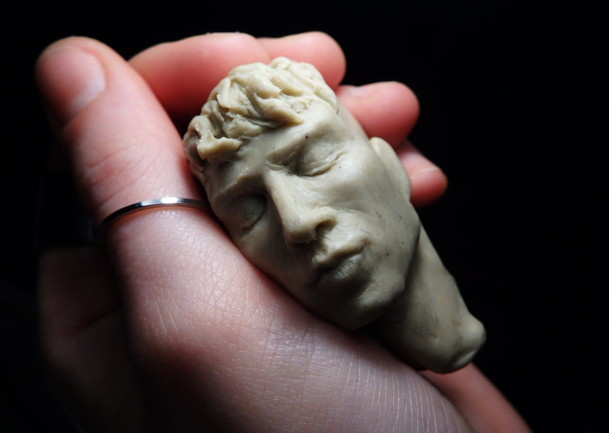 Goda_is_my_name's tweet photo. We are all innocent when we sleep 😌
#no_reference #sculpting #portrait https://t.co/CcOVoz8G9k