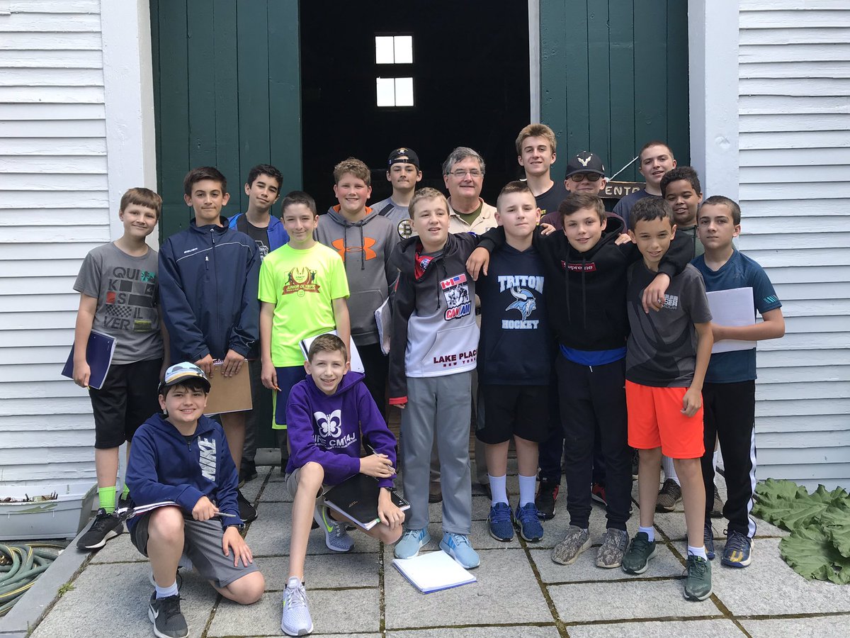 IMS_English7's tweet photo. Good times @ https://t.co/zMMKRbSVCZ ! #IMSTigers #7thGrade https://t.co/M5l8BaJYtl