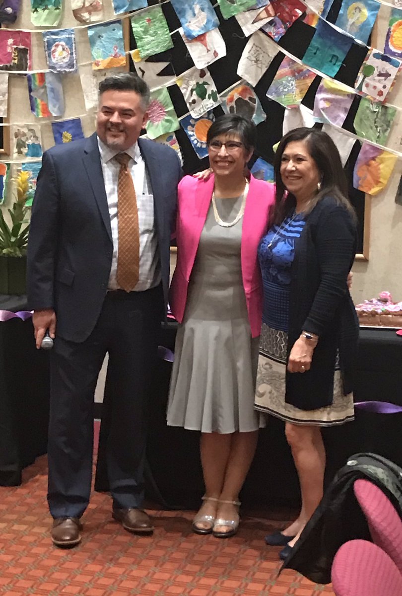ScottWhitbeck2's tweet photo. Sup’t. Guerrero &amp; School Board Co-Vice Chair Dr. Esparza-Brown celebrating Deputy Sup’t. Dr. Yvonne Curtis for all her contributions to PPS. We wish her the best in her retirement! Her family will be delighted to have more time with her @PPSConnect https://t.co/nEQtpvnGZI