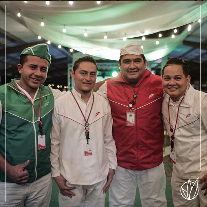 CorpFavoritaEc's tweet image. Plaza Batán, un proyecto de Corporación Favorita, recibió la #CertificaciónLEED, la misma que nos motiva a seguir propiciando la construcción de edificaciones sustentables, que reflejen nuestras buenas prácticas ambientales.