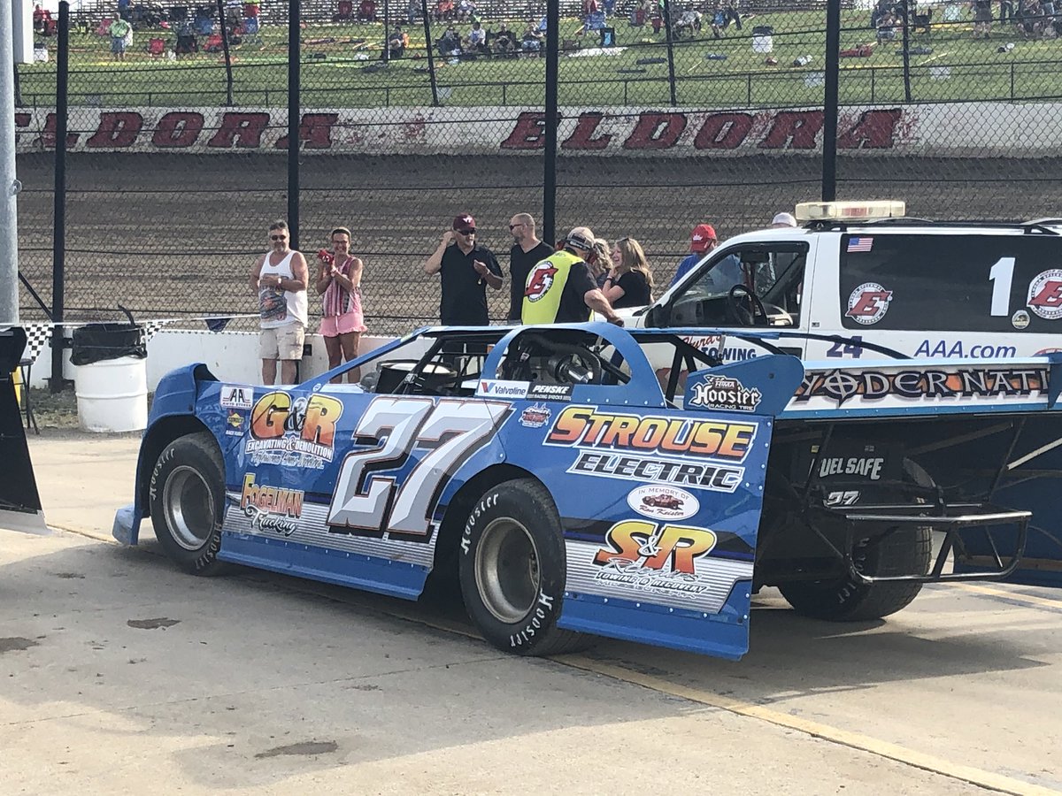 MrAddicted2Dirt's tweet image. Hey @Scott_Snook ... #YoderNation @EldoraSpeedway #DLMDream25 👍🏻