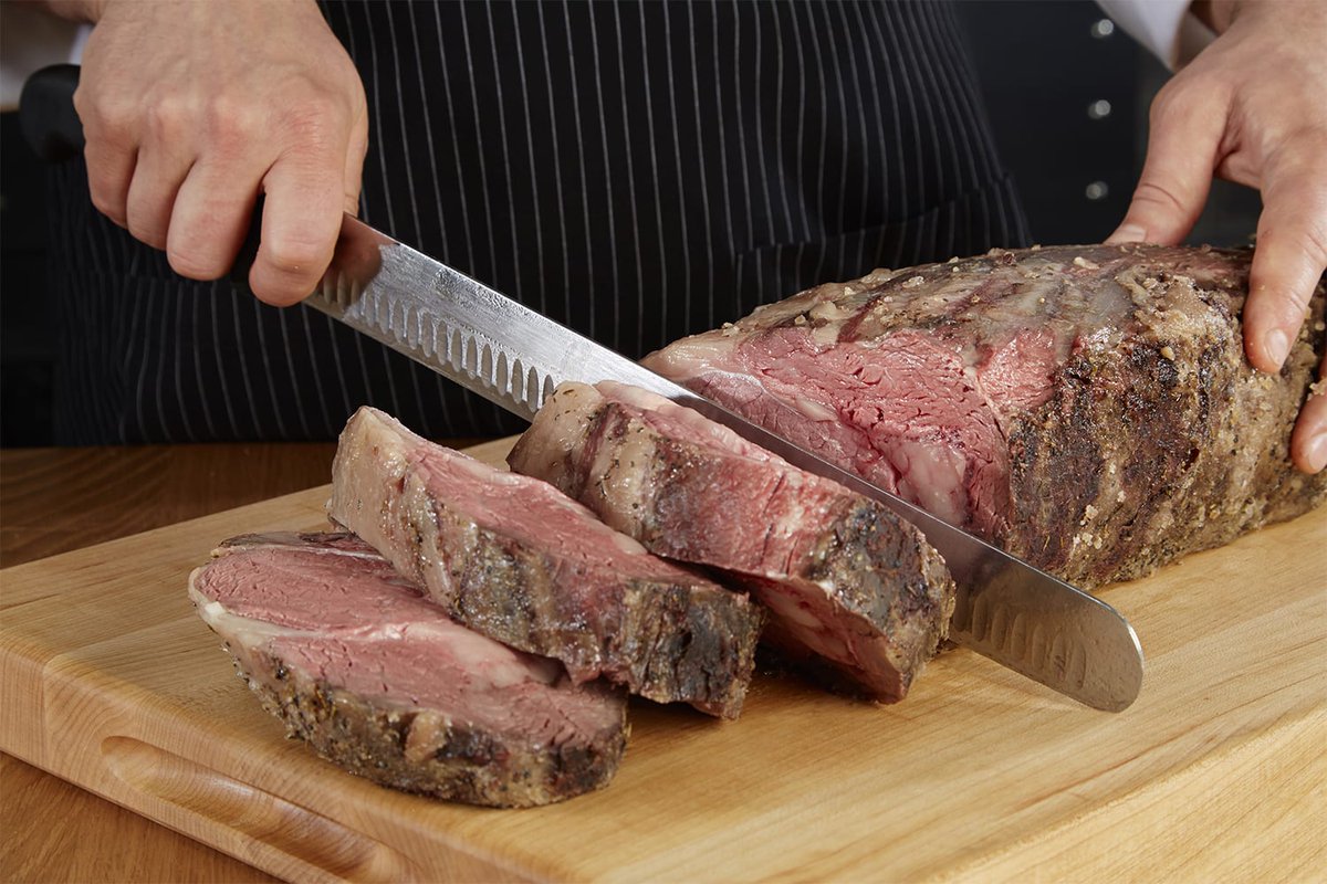 With Father’s Day coming up, celebrate dad with a Prime Rib Kit To-Go! Each kit includes 6-7 lb Rock Salt Roasted Herb Crusted Prime Rib, plus sides. Follow the link to place an order by 6/12, and treat dad to a delicious meal at home for #FathersDay! bit.ly/2HZKSQn