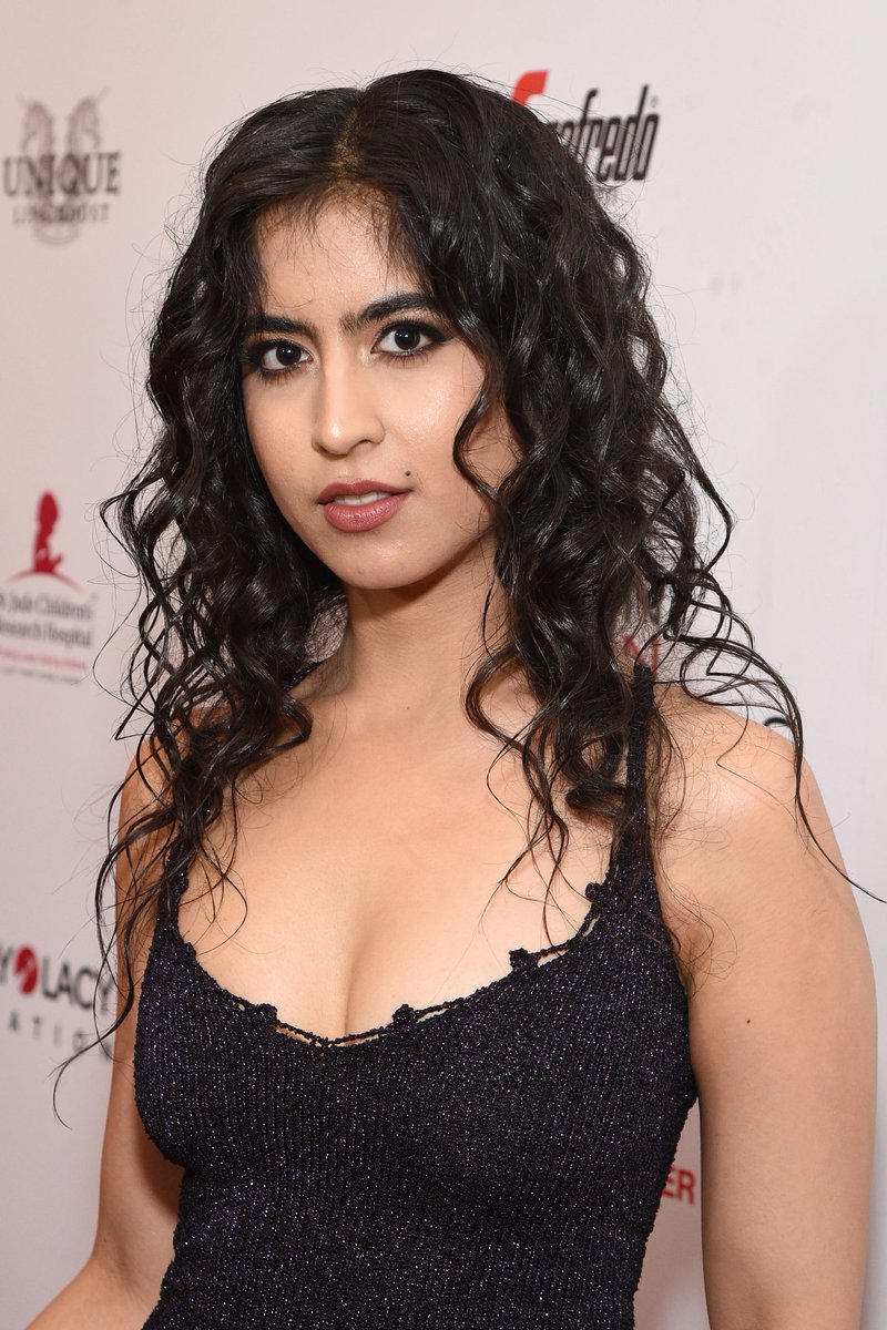 Meet Aneesha! One of our fabulous cast members of #TheWayHome - Tickets at bit.ly/wayhometix OPENING THIS SATURDAY #greatactors #onstage #lathtr #openingnight #jwt #jewishstories #nextatthebraid #storytelling