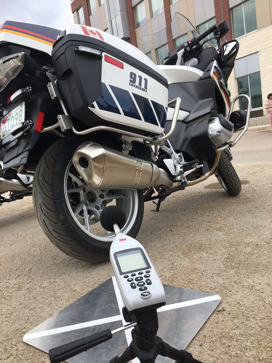 SPSTraffic's tweet image. We are set up and ready to go at our sound check clinic. Wonder if your exhaust fits within the city bylaw. Come by the police station before 7pm. No names. No tickets. #KeepItDown