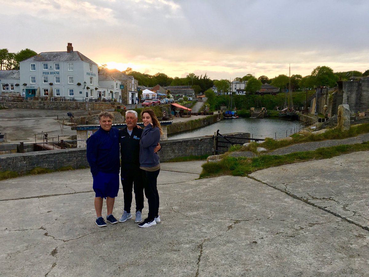 KitsOnHangers's tweet photo. Quality seeing these 2 Ex Blizzard Ex Apex .... @KarlOram #MeganOram @KitsOnCoaching #charlestown #cornwall #poldark https://t.co/7GT4ShpQ6f