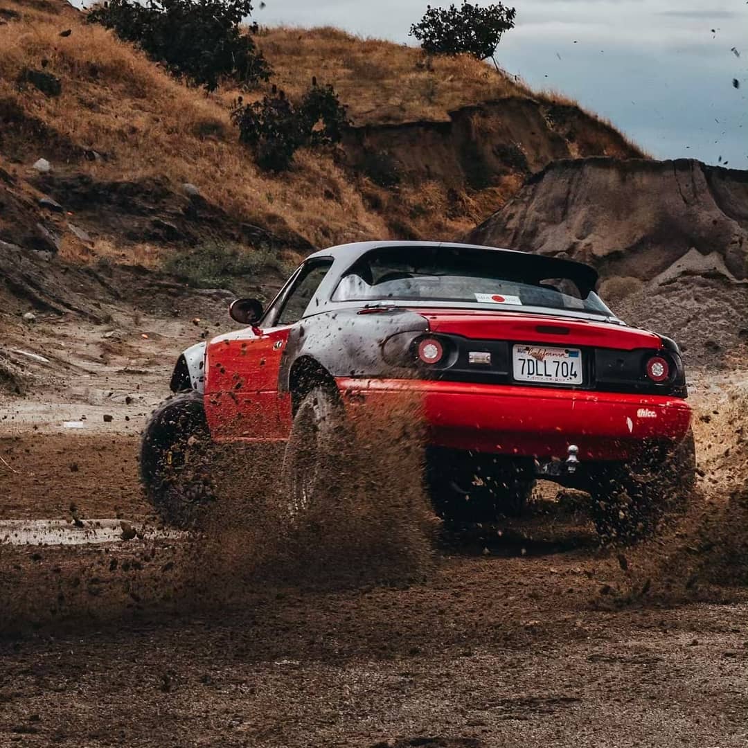 TopMiata's tweet photo. 🔴 IG: _yeeata #TopMiata #offroadster #namiata #mx5 #mazda #miata #roadster #mazdamiata #mazdaroadster #namx5 #mazdamx5 #eunosroadster #eunos #offroadmiata https://t.co/jqLUCv4L8Q