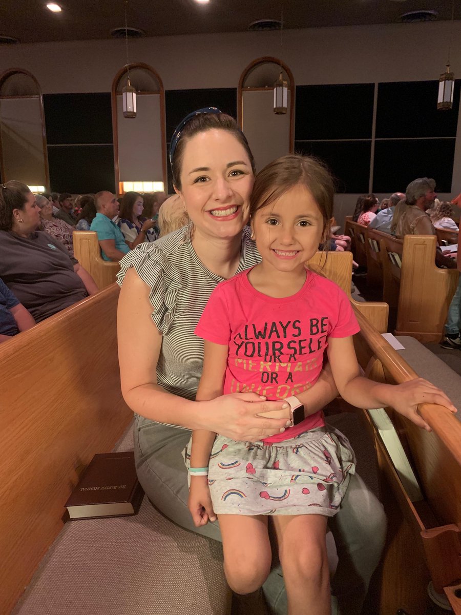 DrJanice_Irvin's tweet image. Getting ready to jam out! “In the eye of the storm, you remain in control!” #ryanstevenson #firstconcertforBA ⁦@883WCQR⁩