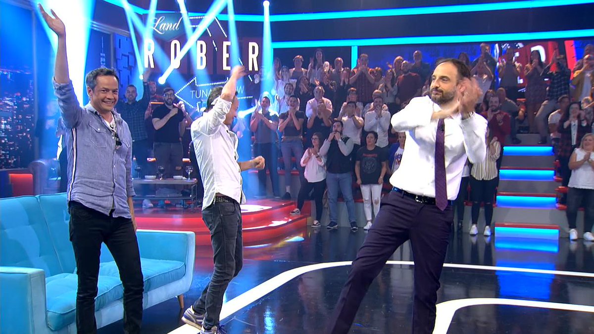 TVGalicia's tweet photo. Ata a semana!! #LandRoberTorres https://t.co/4kc4BlQghR